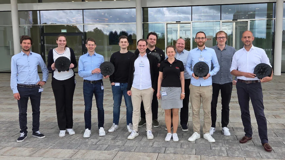 [Translate to English:] Abschlusstreffen des DigiLaugBeh-Projekts mit allen Projektpartnern bei der Robert Bosch GmbH in Renningen